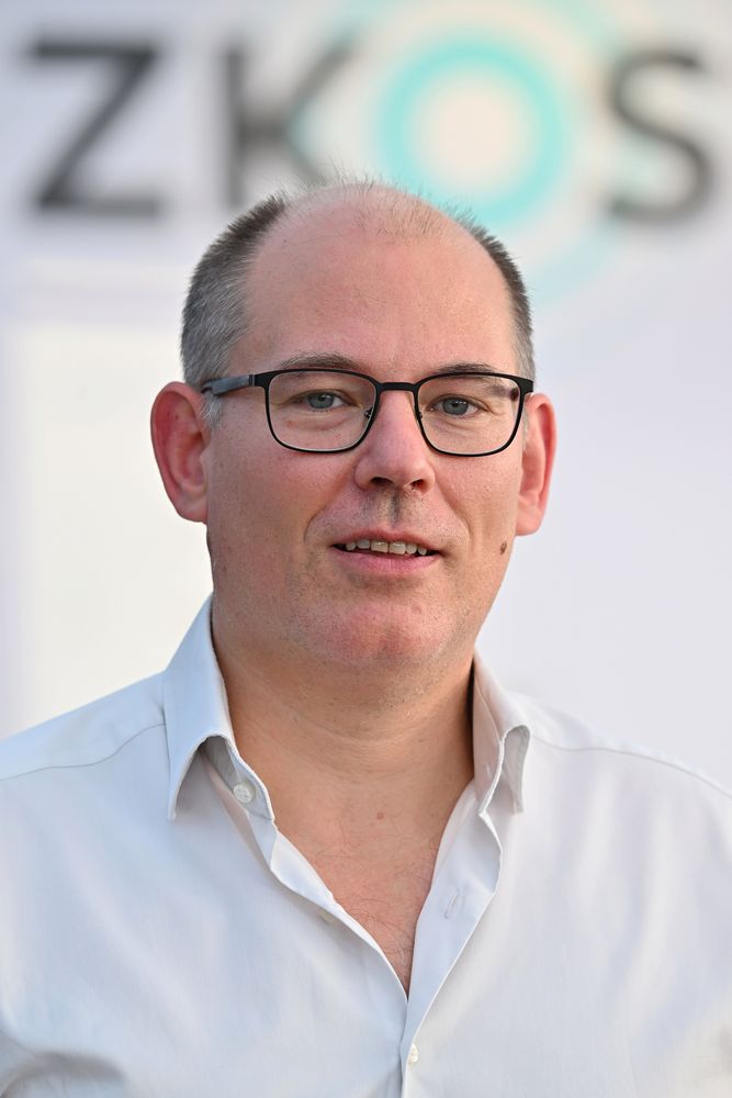 Prof. Dr. Thomas Tischer